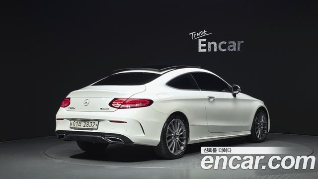 Mercedes-Benz C-Class C220 d 4MATIC Coupe — пробег 91 508 км — фото 2 из 5