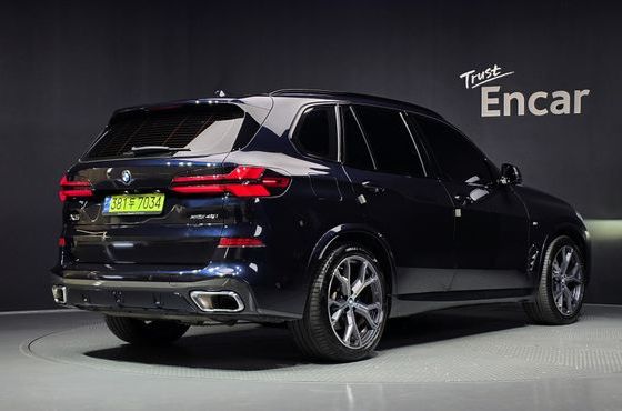 BMW X5 xDrive 40i M Sport — пробег 48 018 км — фото 2 из 5