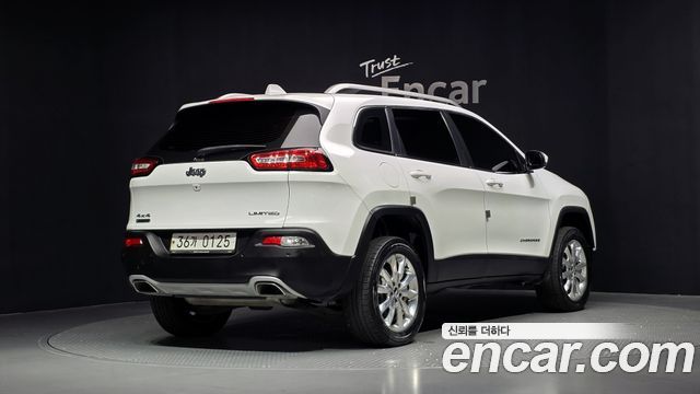 Jeep Cherokee из Кореи Encar