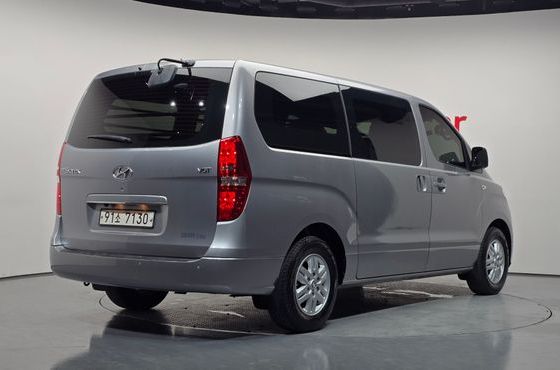 Hyundai Starex Van 3-Seater Smart — пробег 29 656 км — фото 2 из 5