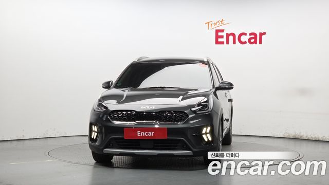 Kia Niro 1.6 HEV Signature — пробег 34 979 км — фото 3 из 5