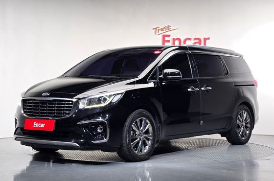 Kia Carnival 9-Seater Prstige — пробег 140 892 км — фото 1 из 5