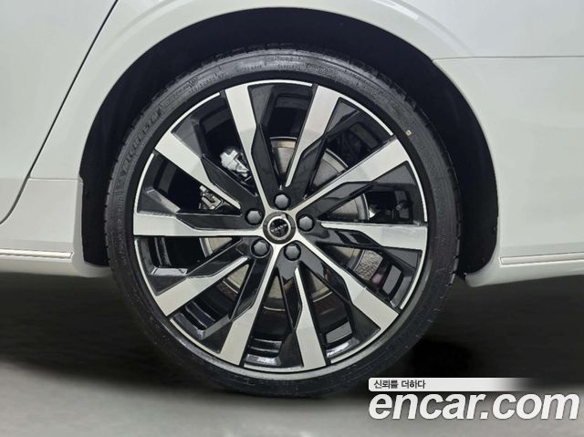 Volvo S90 B5 Ultra Bright Air sus — пробег 406 км — фото 5 из 5