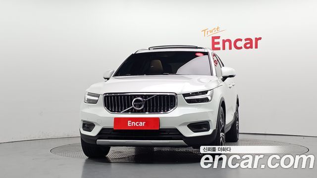 Volvo XC40 B4 Inscription — пробег 79 903 км — фото 3 из 5