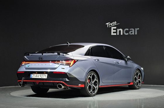Hyundai AVANTE 2.0 N — пробег 39 070 км — фото 2 из 5