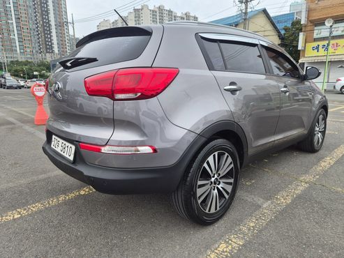 Kia Sportage Diesel 2WD Prestige — пробег 149 698 км — фото 2 из 5