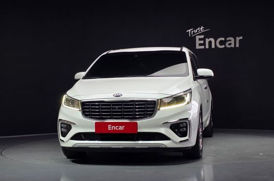 Kia Carnival 7-Seater Limousine President — пробег 140 999 км — фото 3 из 5