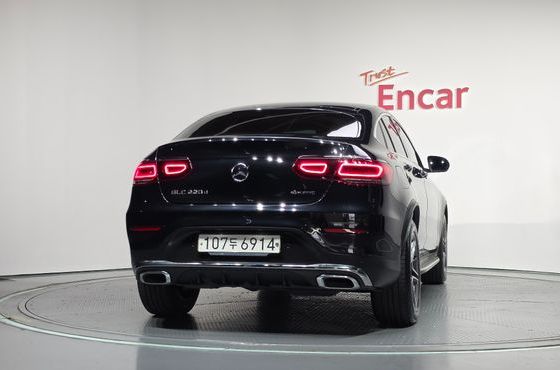 Mercedes-Benz GLC-Class GLC220 d 4MATIC Coupe — пробег 74 322 км — фото 4 из 5