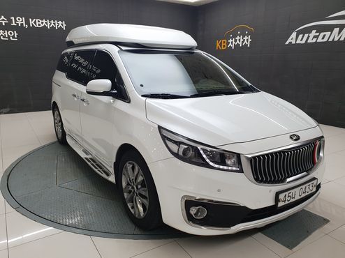 Kia Carnival 9-seater Hi-Limousine Prestige — пробег 129 136 км — фото 3 из 5