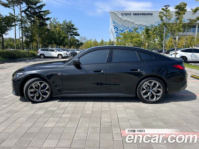 BMW i4 eDrive40 M Sports Pro — пробег 50 057 км — фото 3 из 5