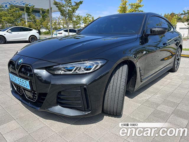 BMW i4 eDrive40 M Sports Pro — пробег 50 057 км — фото 5 из 5
