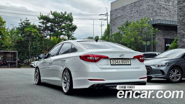 Hyundai Sonata LPI Smart — пробег 257 990 км — фото 4 из 5