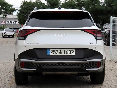 Kia Sportage Gasoline 1.6 Turbo 4WD Signature Gravity — пробег 64 600 км — фото 4 из 5