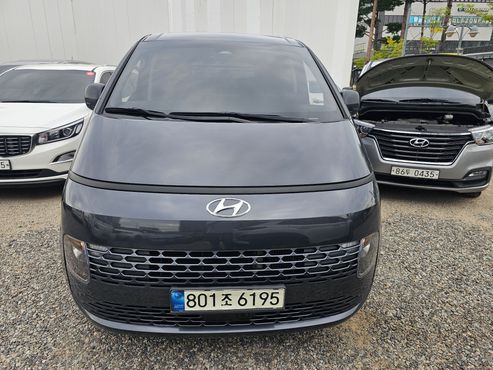 Hyundai Staria Cargo 3-Seater Smart — пробег 116 900 км — фото 1 из 5