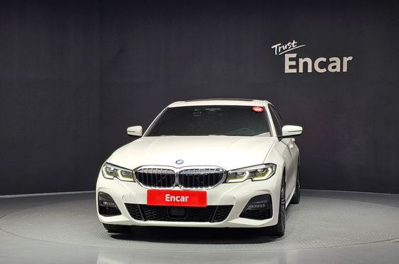 BMW 3-Series 320i M Sport — пробег 85 202 км — фото 3 из 5
