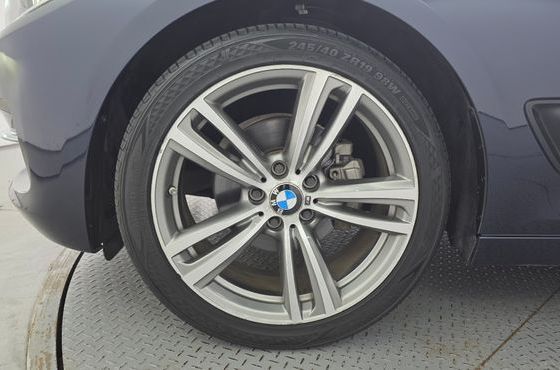 BMW Gran Turismo GT 320d xDrive — пробег 121 982 км — фото 5 из 5