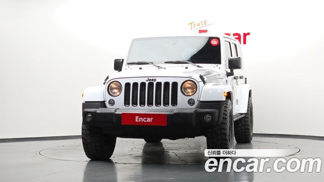 Jeep Wrangler 3.6 Winter Edition — пробег 44 373 км — фото 3 из 5