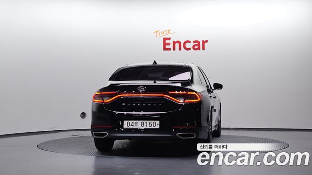 Hyundai Grandeur из Кореи Encar