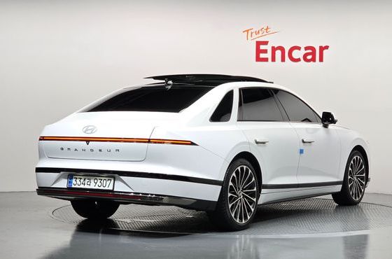Hyundai Grandeur Calligraphy — пробег 15 942 км — фото 2 из 5