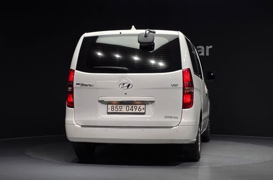 Hyundai Starex Van 3-Seater Smart — пробег 132 707 км — фото 4 из 5