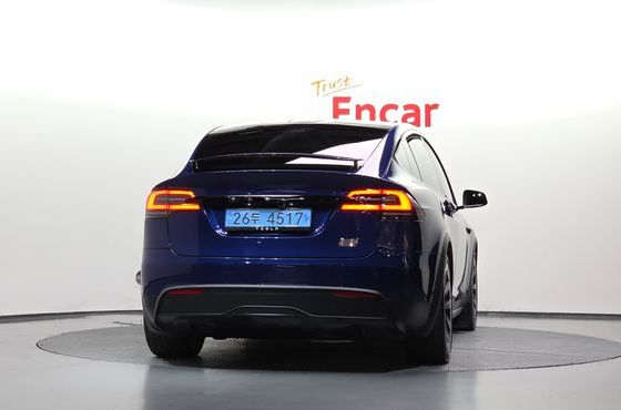 Tesla Model X Plaid — пробег 47 977 км — фото 4 из 5