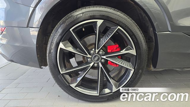 Audi e-tron 55 Quattro Sportback — пробег 96 890 км — фото 5 из 5