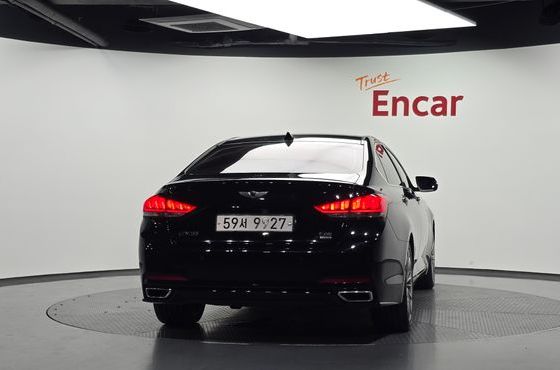 Hyundai Genesis G380 Exclusive AWD — пробег 129 987 км — фото 4 из 5
