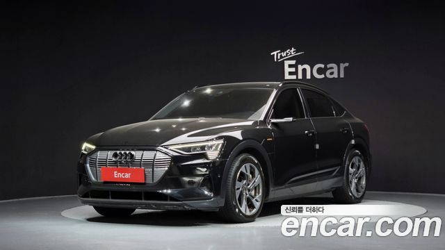 Audi e-tron 50 Quattro Sportback — пробег 75 472 км — фото 1 из 5