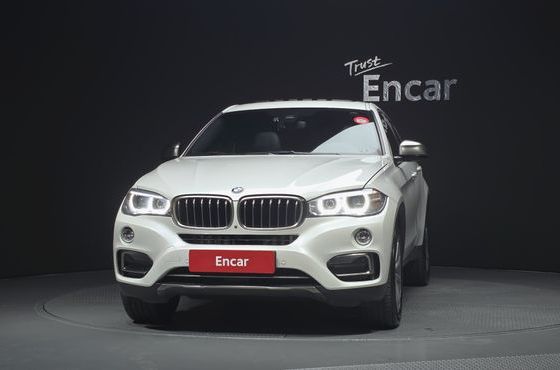 BMW X6 xDrive 35i — пробег 60 919 км — фото 3 из 5
