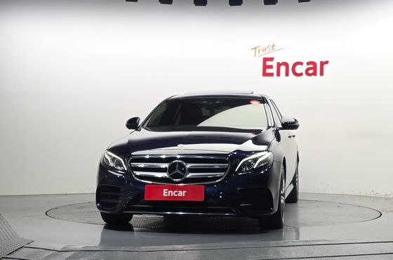 Mercedes-Benz E-Class E300 4MATIC AMG Line — пробег 26 919 км — фото 3 из 5