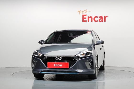 Hyundai Ioniq Q — пробег 119 413 км — фото 3 из 5