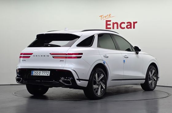 Genesis GV70 2.5T Gasoline AWD — пробег 31 440 км — фото 2 из 5