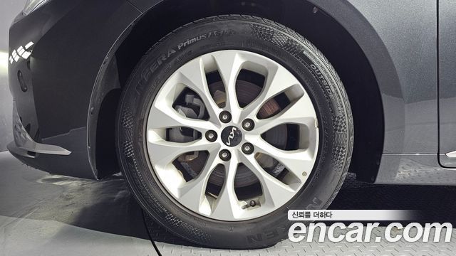 Kia K8 из Кореи Encar