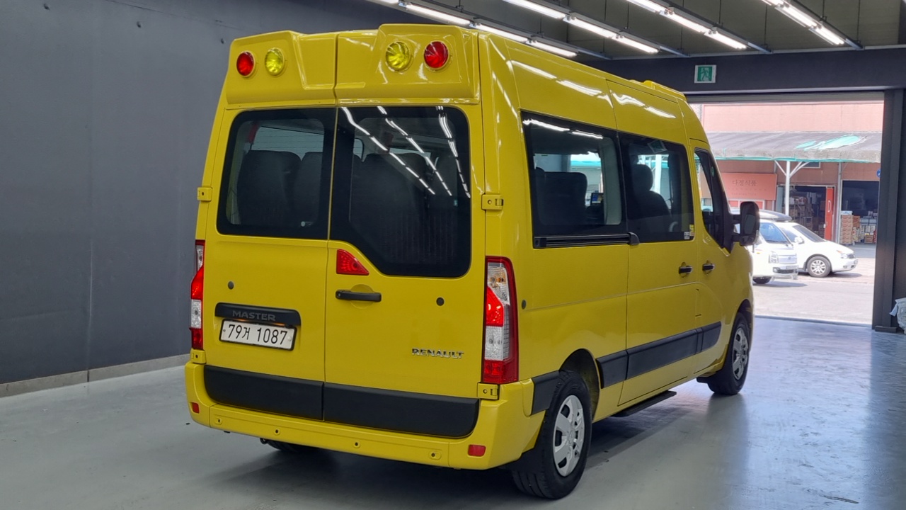 Renault (Samsung) Master из Кореи Encar