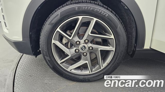 Ssangyong TIBOLI из Кореи Encar