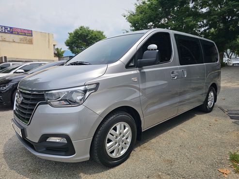 Hyundai Starex Van 3-Seater Smart — пробег 59 194 км — фото 2 из 5