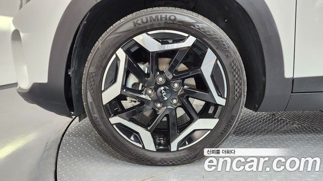 Kia Seltos из Кореи Encar