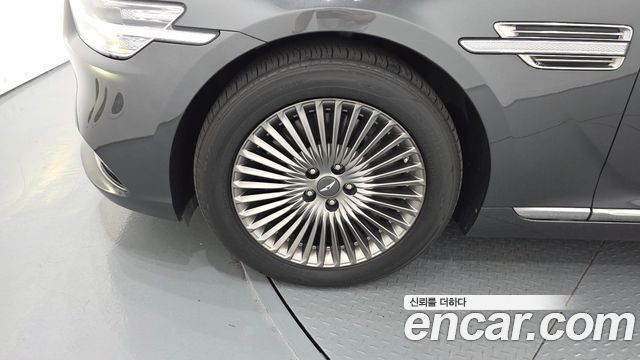 Genesis G90 из Кореи Encar
