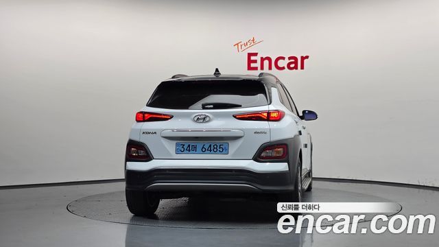 Hyundai Kona из Кореи Encar