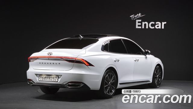 Hyundai Grandeur из Кореи Encar