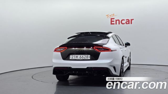 Kia Stinger из Кореи Encar