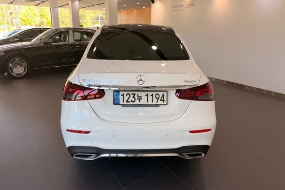 Mercedes-Benz E-Class E350 4MATIC AMG Line — пробег 42 983 км — фото 4 из 5
