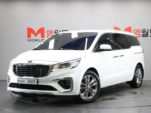 Kia Carnival 9-Seater Noblesse — пробег 224 456 км — фото 1 из 5