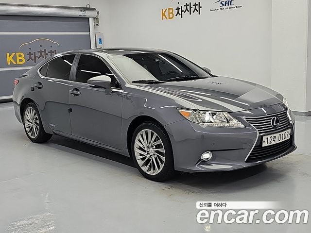 Lexus ES Supreme XV60 — пробег 141 544 км — фото 3 из 5