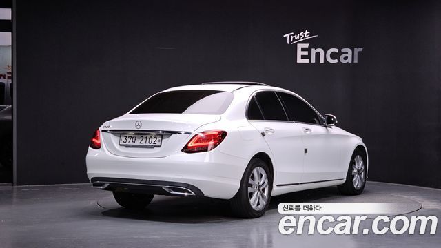 Mercedes-Benz C-Class из Кореи Encar