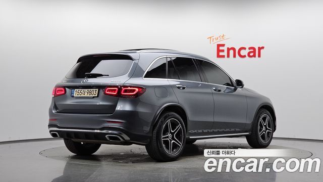 Mercedes-Benz GLC-Class GLC300 4MATIC — пробег 69 297 км — фото 2 из 5