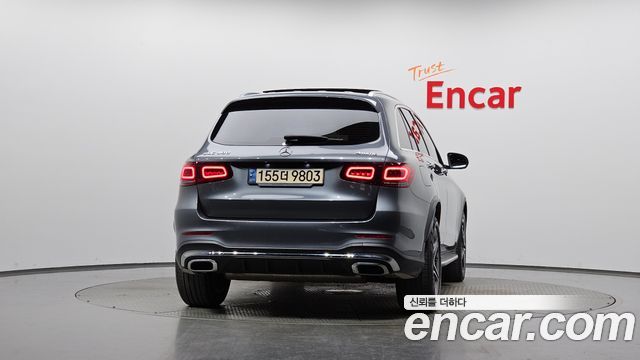 Mercedes-Benz GLC-Class GLC300 4MATIC — пробег 69 297 км — фото 4 из 5