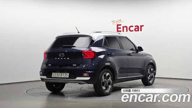 Hyundai Venue из Кореи Encar