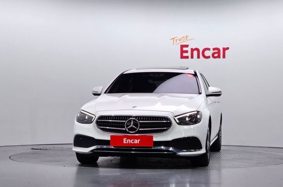 Mercedes-Benz E-Class E350 4MATIC Avantgarde — пробег 42 733 км — фото 3 из 5