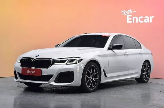BMW 5-Series 530i xDrive M Sport Package — пробег 79 065 км — фото 1 из 5